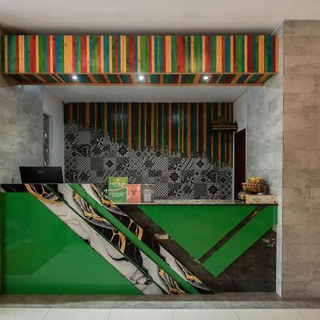 Sandat Hotel Legian מראה חיצוני תמונה