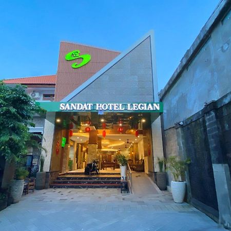 Sandat Hotel Legian מראה חיצוני תמונה