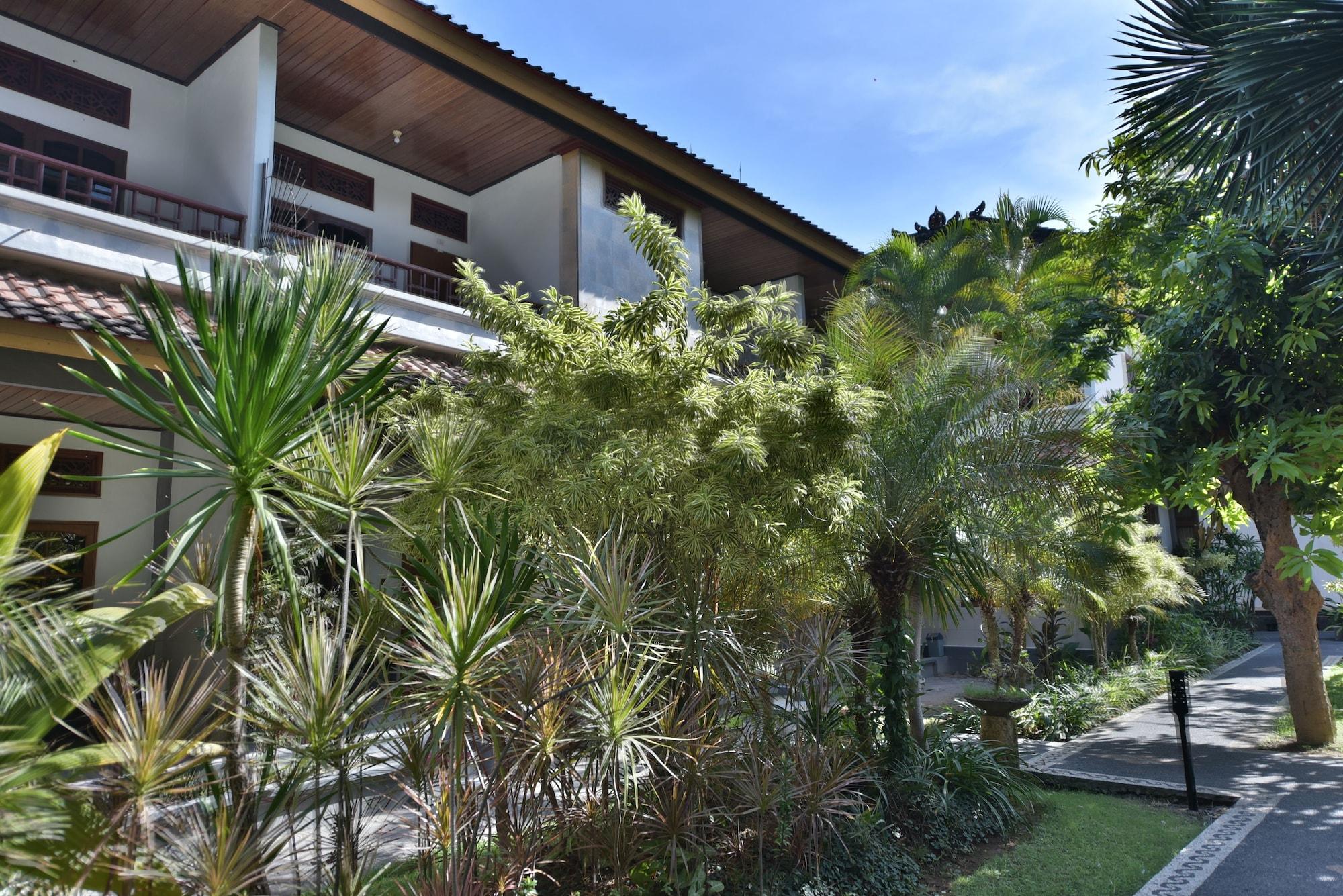 Sandat Hotel Legian מראה חיצוני תמונה