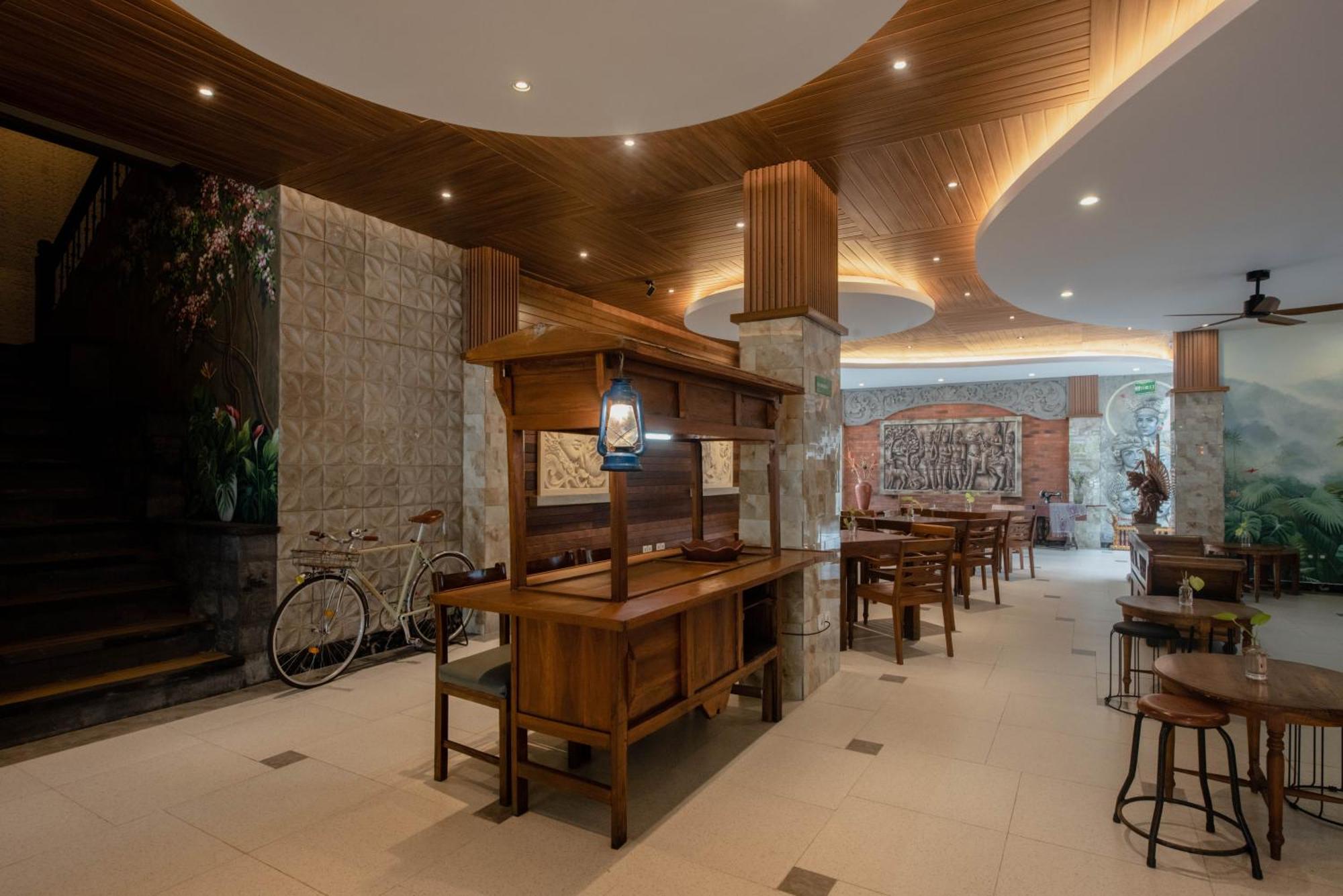 Sandat Hotel Legian מראה חיצוני תמונה
