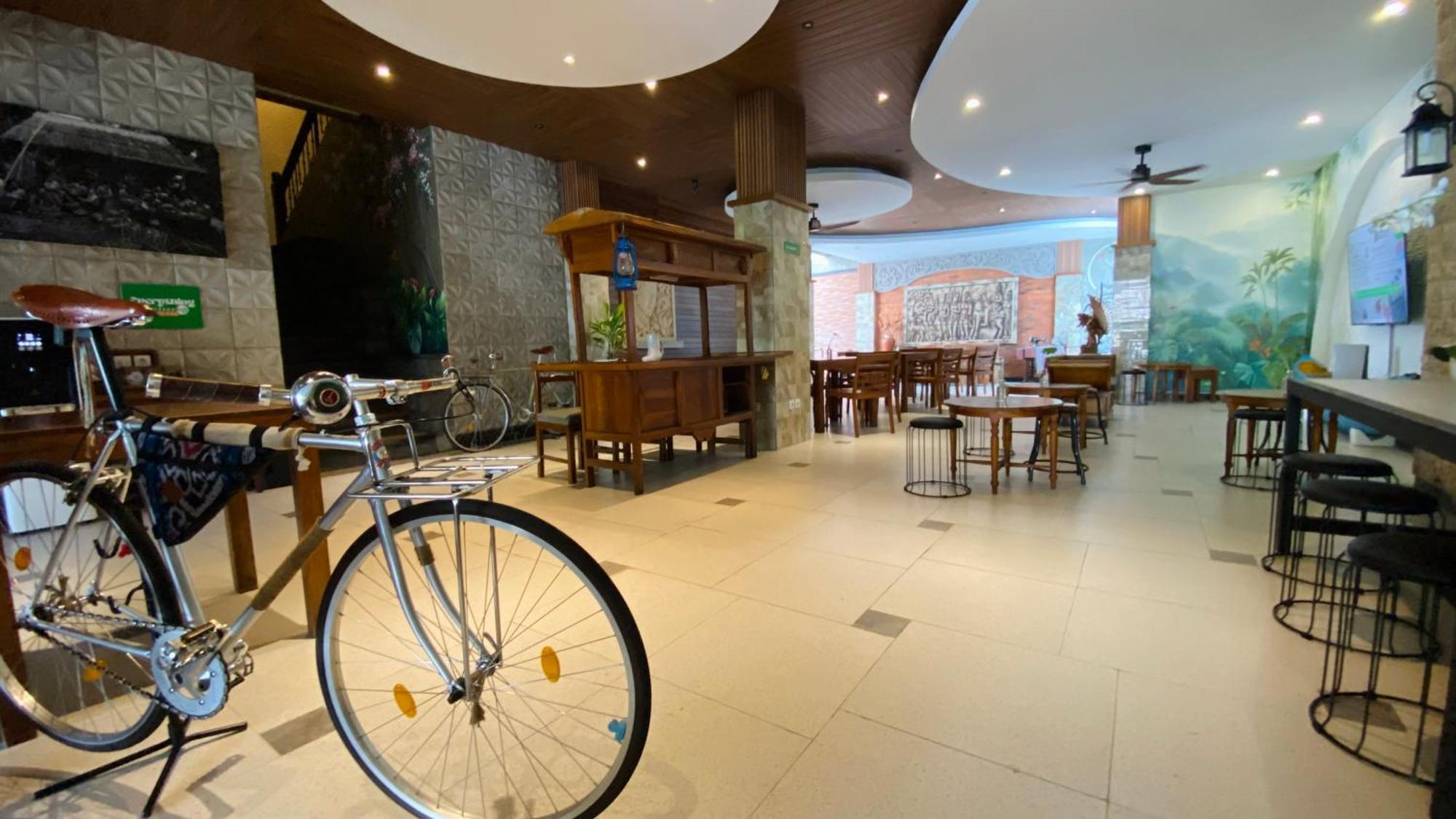 Sandat Hotel Legian מראה חיצוני תמונה